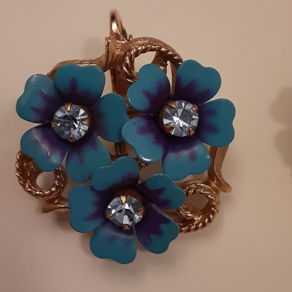 Love me nots blue  Earring - Picture 2 of 4